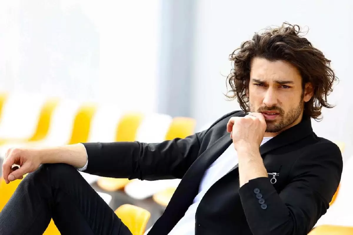 تصاویر؛ عکس های  شخصی، زندگی خصوصی و بیوگرافی آلپ ناوروز