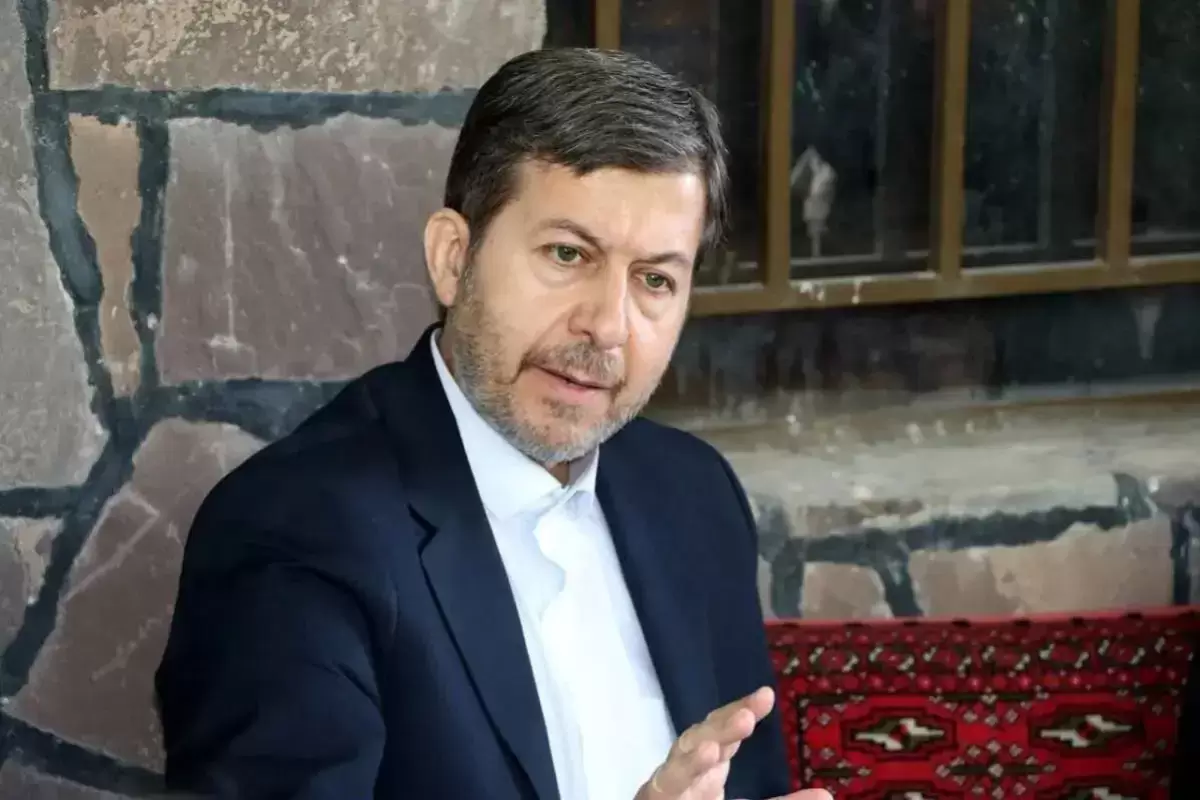 استاندار اصفهان هم منبع  ارسال  پیامکهای حجاب را نمی‌داند؟ / فکر کنم ستاد امربه‌معروف و نهی‌ازمنکر در کل کشور آن را اجرا می‌کند