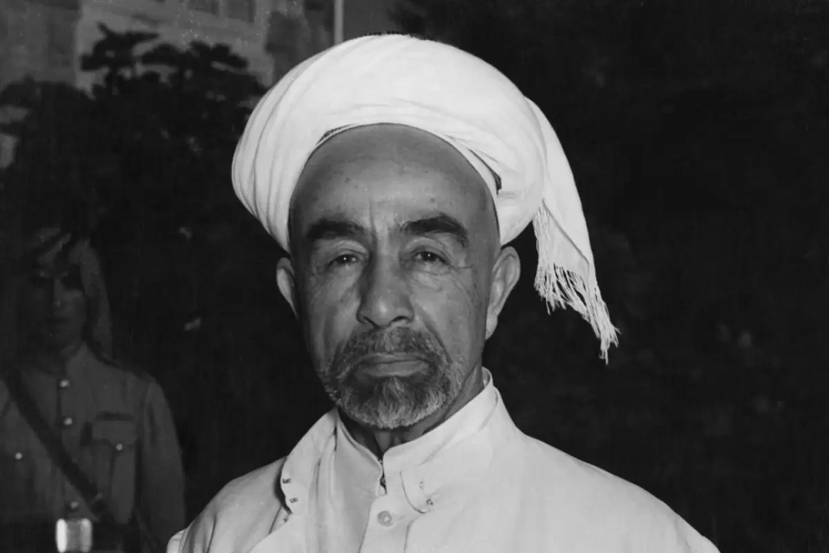عکس؛ سفر در زمان؛ دیدار صمیمی «اولین پادشاهان عربستان و اردن»؛ سال 1327