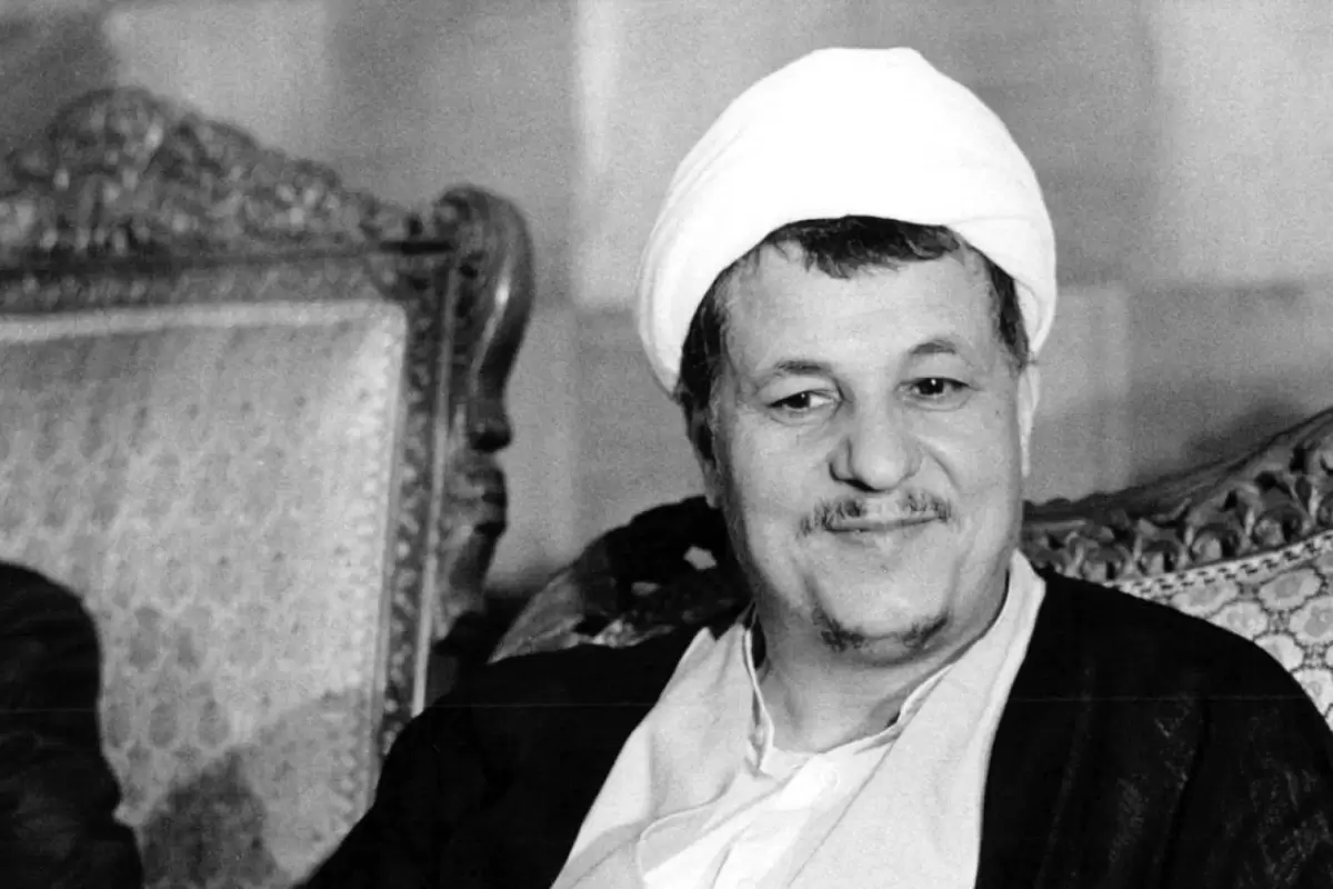 عکس؛ سفر در تاریخ؛ «طالقانی، بهشتی و هاشمی رفسنجانی» در سنندج؛ سال 58