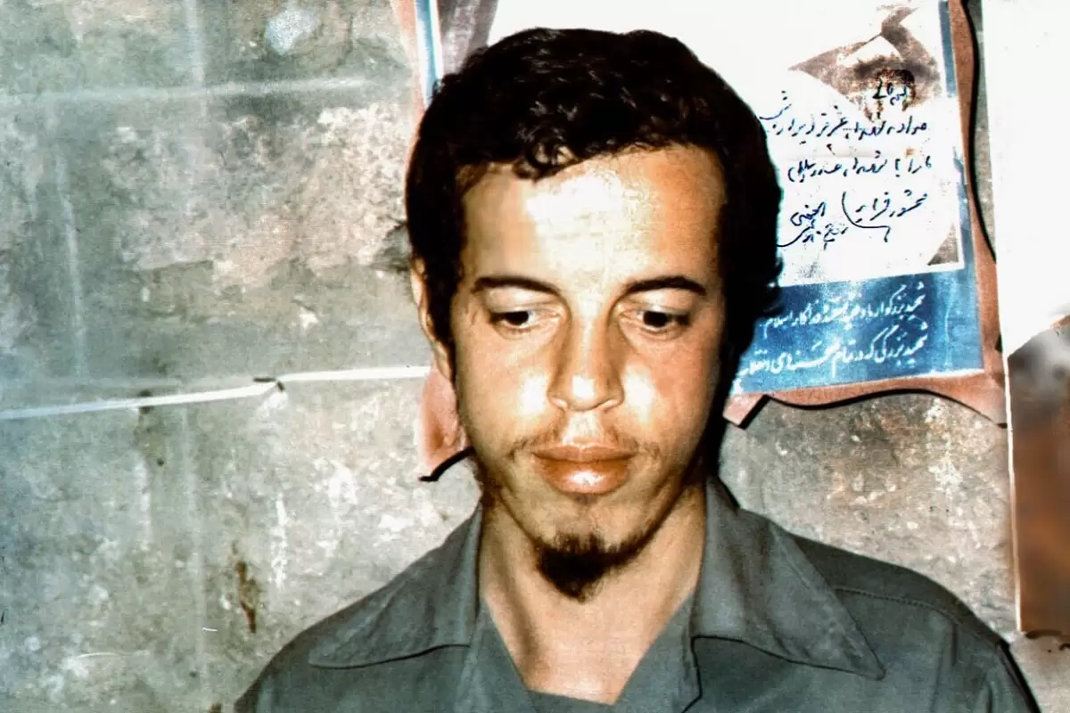 عکس؛ سفر در تاریخ؛ «شهید حسن باقری» به همراه دوستان در سفر شمال؛ دهه 50