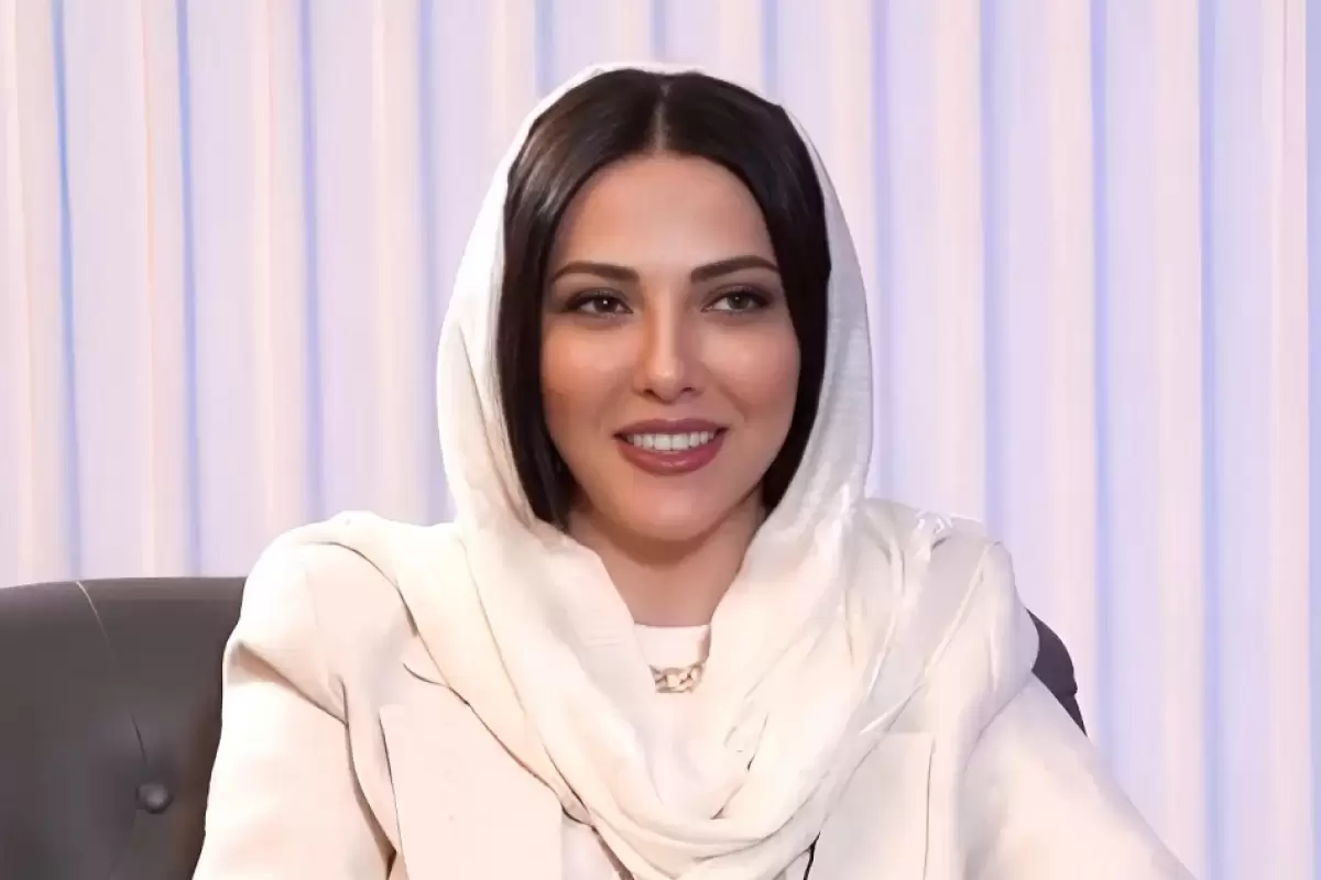 عکس؛ سفر به تاریخ؛ چهرۀ «لیلا اوتادی» در 6 سالگی در یک مهمانی