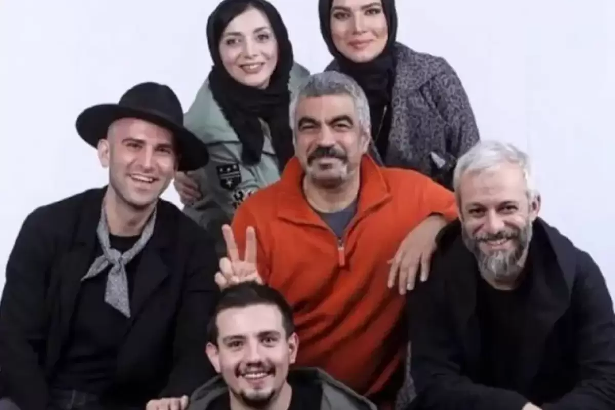 یواشکی‌های عاشقانه بازیگران سریال لیسانسه‌ها در کنار همسر وفرزندانشان+ تصاویر