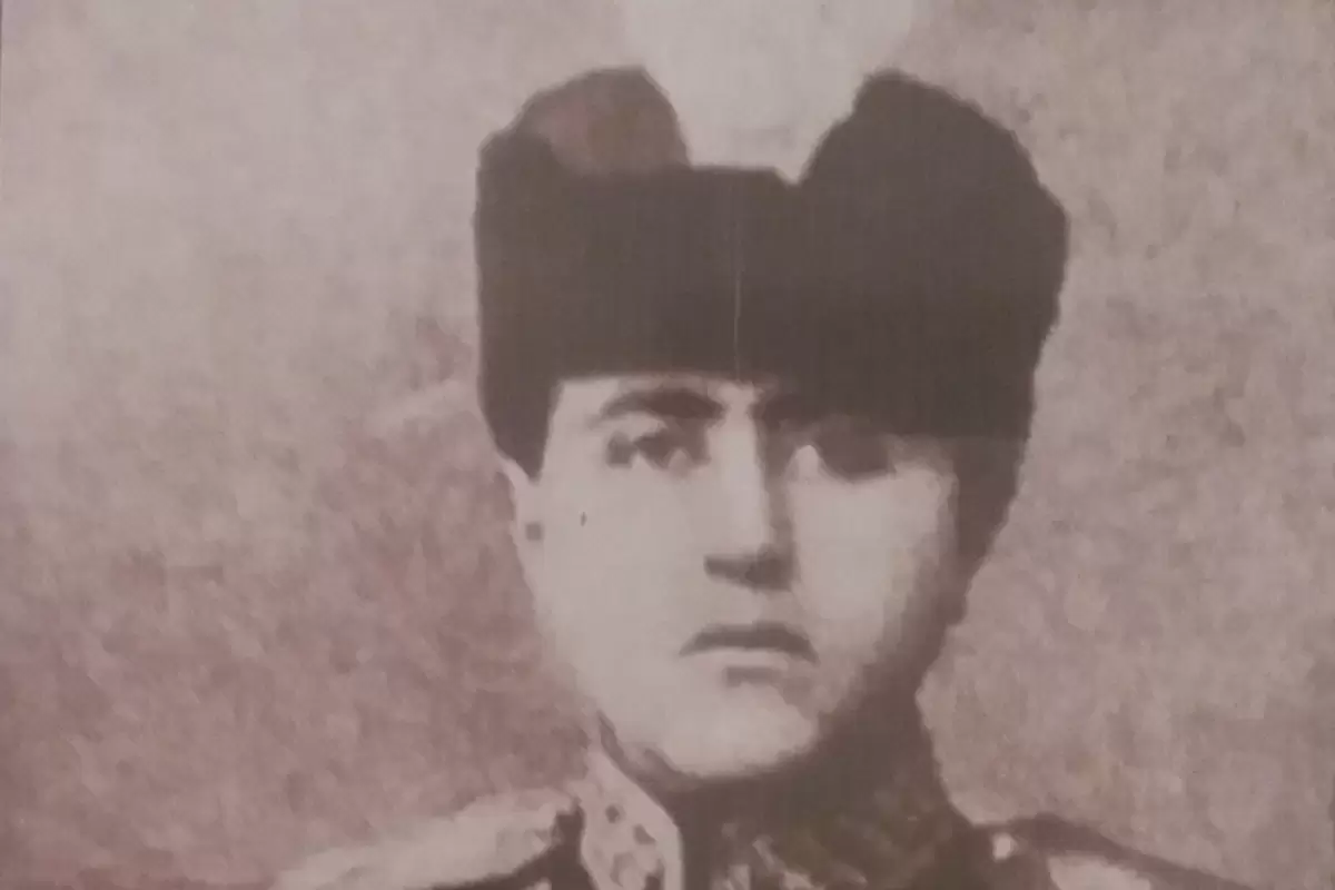 عکس؛ سفر در زمان؛ ظاهر «احمدشاه قاجار» در کودکی، نوجوانی و جوانی