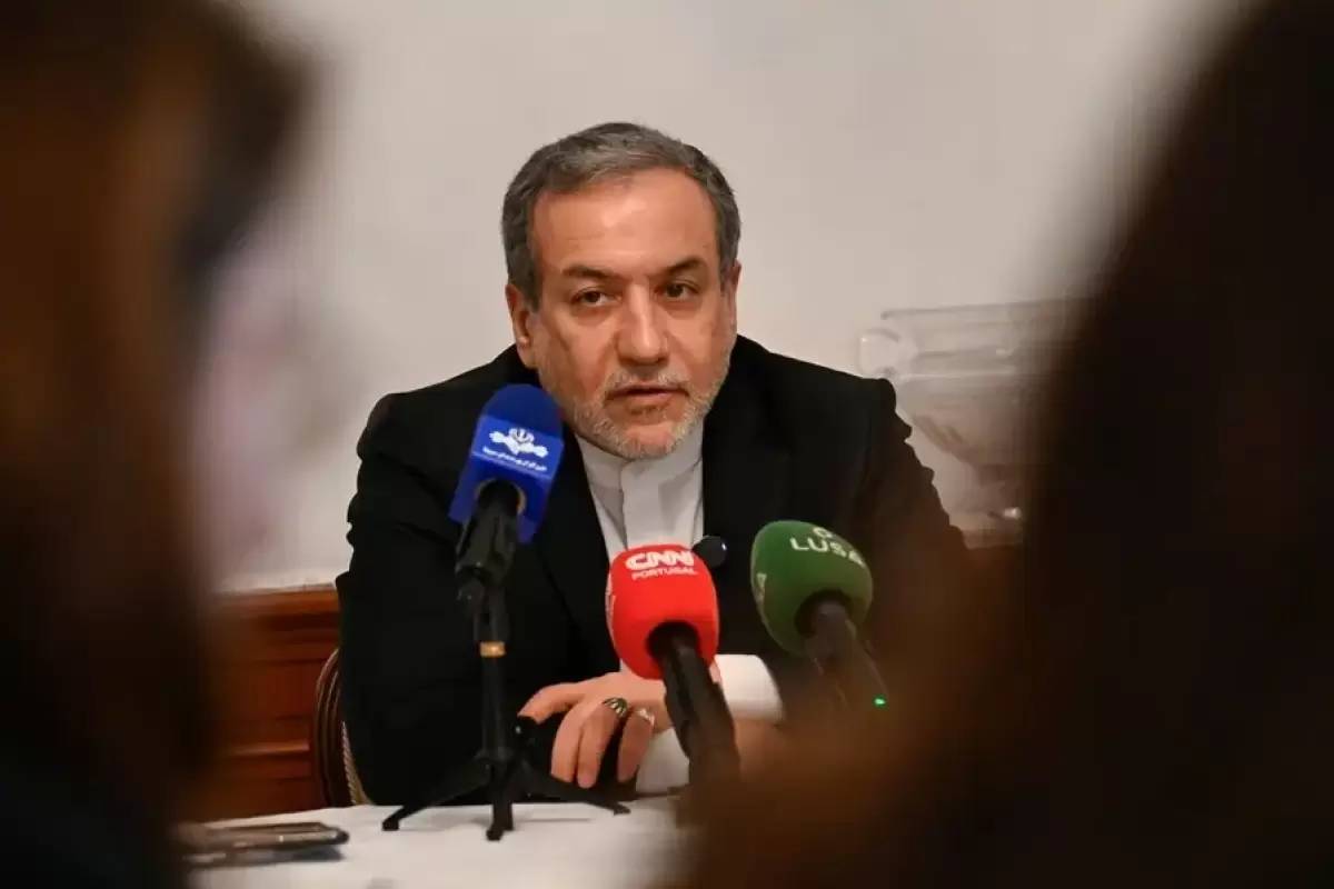 عراقچی: خواهان توافقی عادلانه و ملموس در رفع تحریم‌ها هستیم