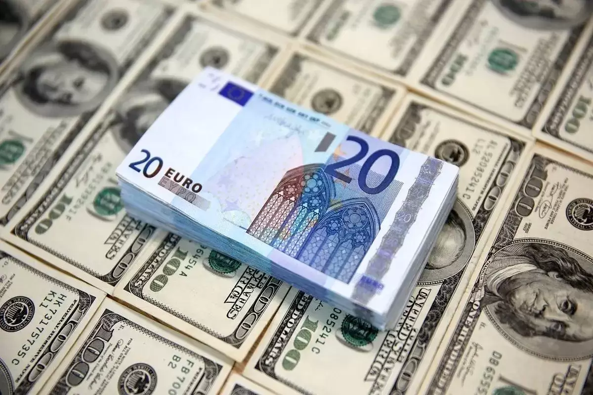 قیمت دلار ظهر امروز ۲۰ اردیبهشت 1404