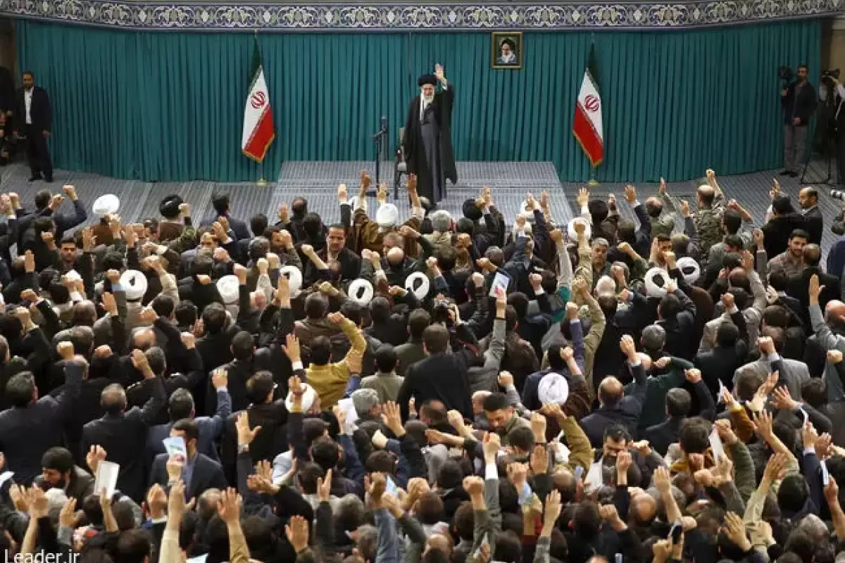 دیدار مسئولان و کارگزاران حج و جمعی از زائران بیت‌الله‌الحرام با رهبر انقلاب