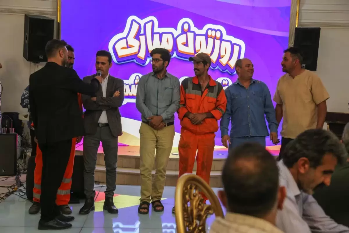 جشن هفته کار و کارگر با حضور بیش از ۱۱۰۰ نفرپاکبان و سبزبان