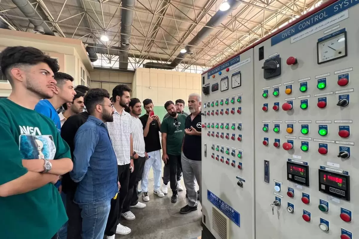 دومین اردوی راهیان پیشرفت در البرز با حضور دانشجویان برق برگزار شد