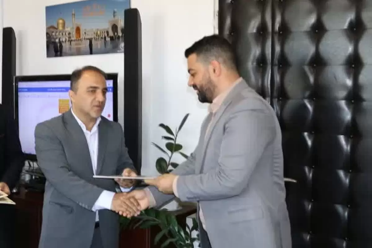 دیدار مدیر و همکاران روابط عمومی آبفا گلستان با مدیرعامل به مناسبت روز روابط عمومی