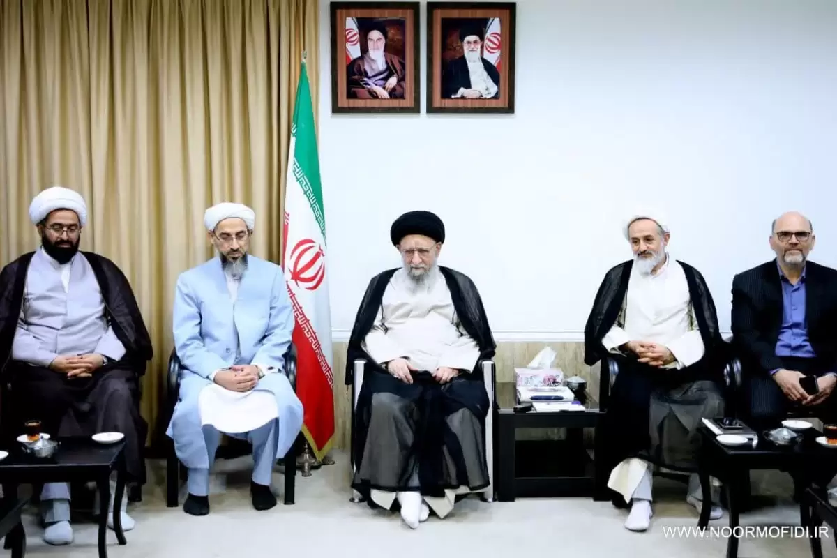  دیدار  امام جمعه اهل سنت قره بلاغ با نماینده مقام معظم رهبری در استان گلستان و امام جمعه گرگان
