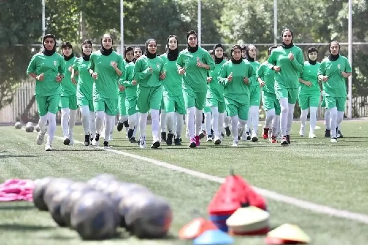 آماده‌سازی بی‌اثر برای آزمونی جدی؛ فوتبال زنان در مسیر پرپیچ‌وخم صعود