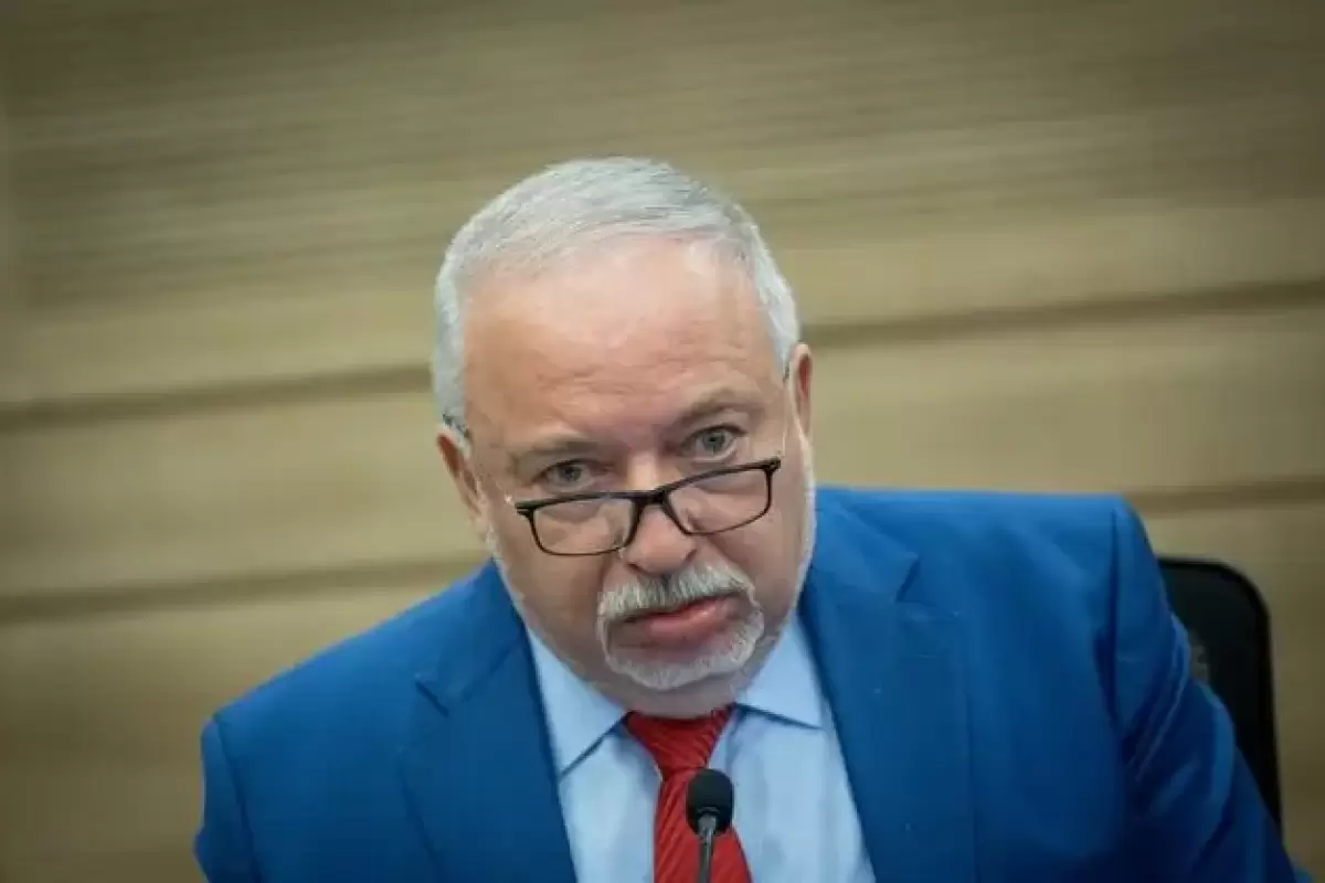 لیبرمن: جنگ با ایران تلخ تمام شد