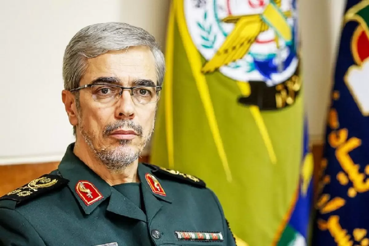 عکس؛ سفر در زمان؛ «سرلشکر باقری در کنار همت، خرازی و باکری» در زمان جنگ؛ دهه 60