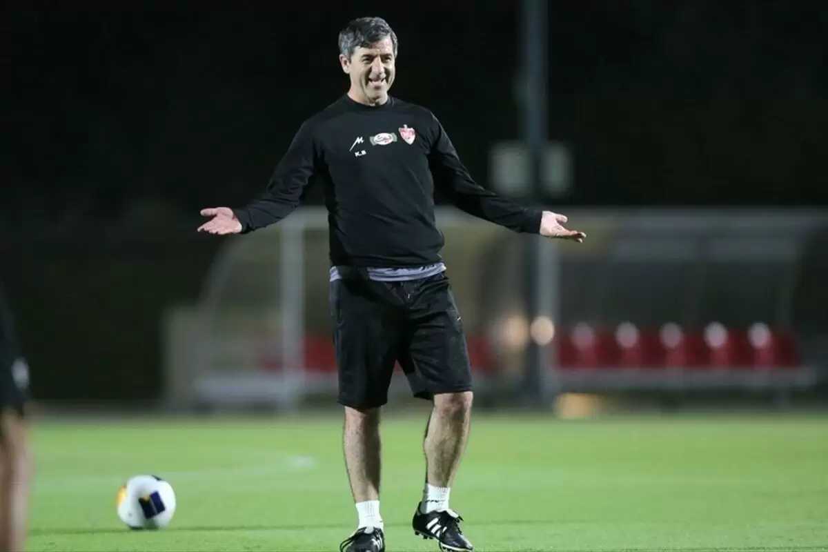 گزینه اصلی سرمربیگری پرسپولیس در راه ایران