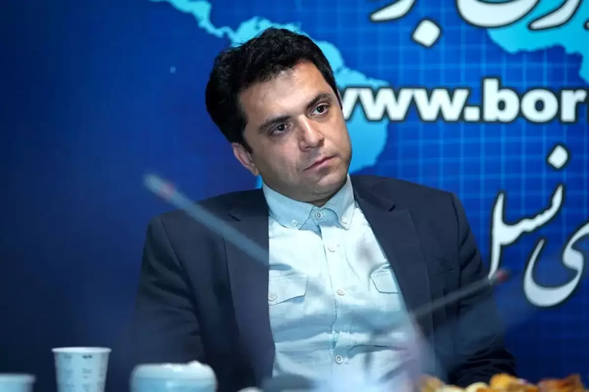 سگ‌گردانی در قانون  ممنوع شده است ؟ یک حقوقدان بررسی می‌کند