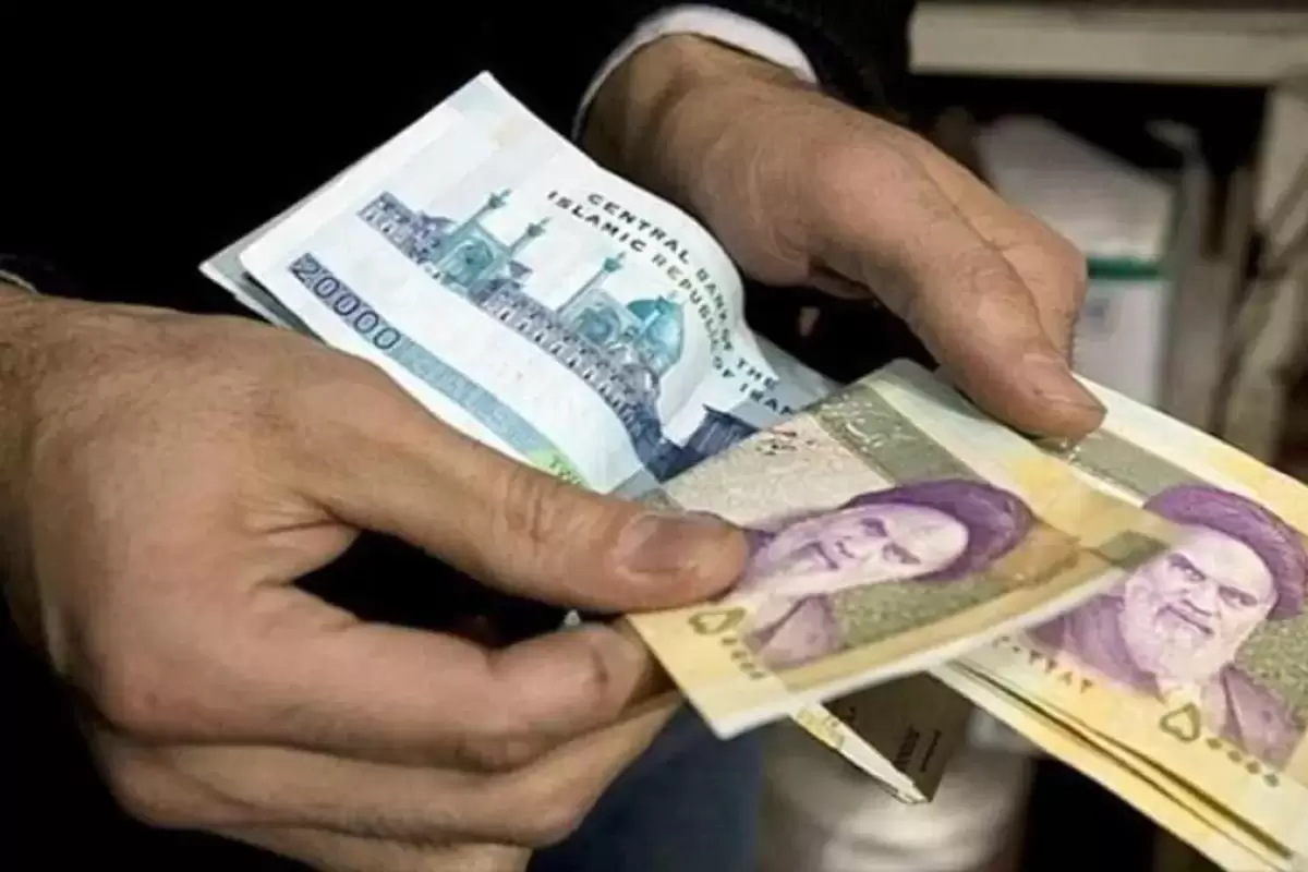 قانون پرداخت فوق العاده ویژه کارکنان دولت ابلاغ شد