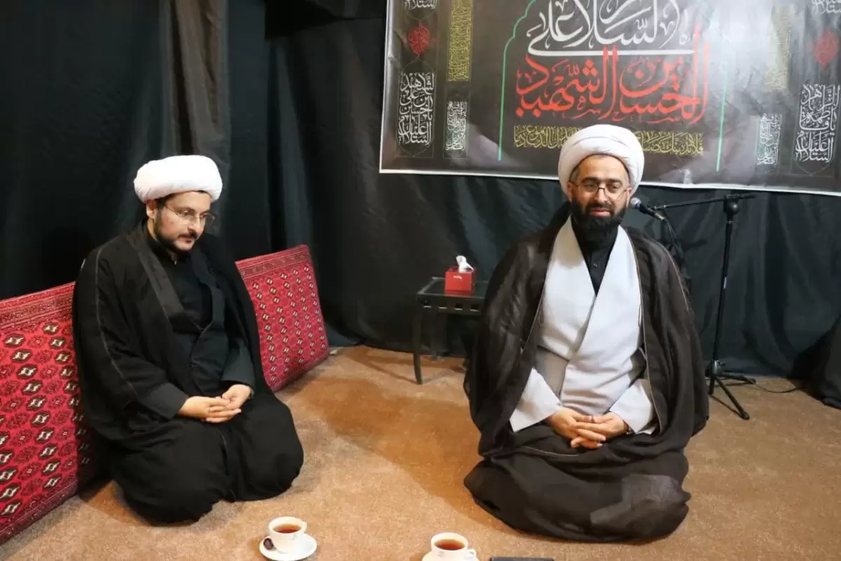 مراسم عزاداری حضرت اباعبدالله الحسین (ع) با حضور معاونین، مدیران و کارکنان مرکز اسلامی گلستان