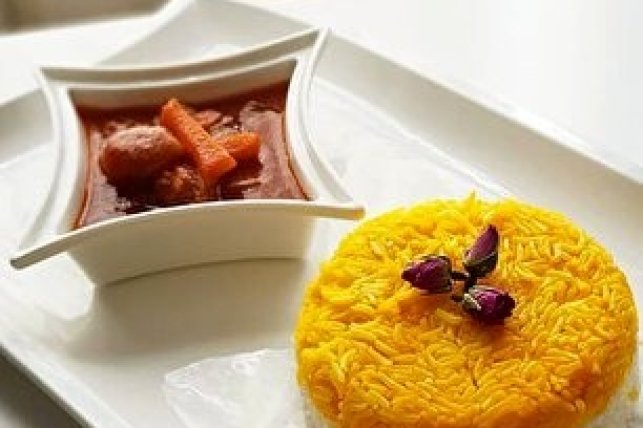 طرز تهیه خورشت آلو