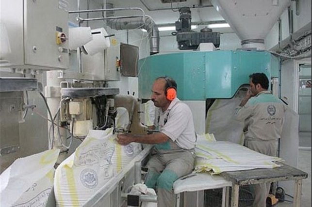 کارخانه آرد شاهین‌شهر بعد از ۹ سال تعطیلی به چرخه تولید بازگشت