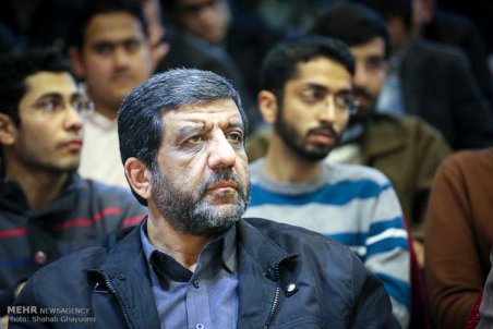 ضرغامی: جامعه را به سمت دوقطبی‌های کاذب سوق ندهیم