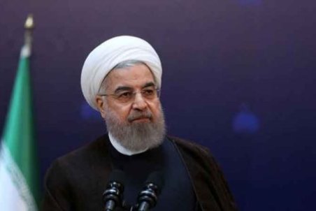 روحانی و شاهرودی را به نماز جمعه دعوت کنید