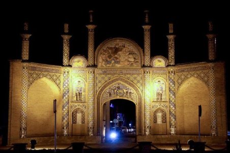 سمنان دیار ستارگان کویری/ شهری که در آن زمان نمی‌گذرد