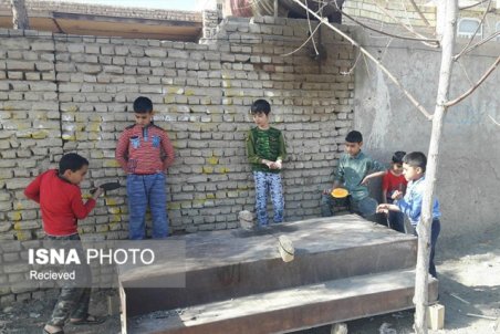 وزیر ورزش این عکس ها را نمی‌بیند