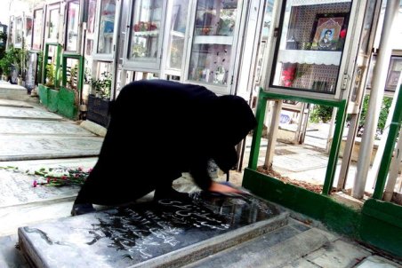 زیباترین عکس یک شهید برای مادرش