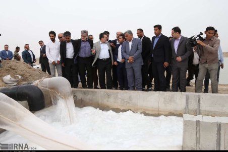 هرمزگان| مراسم آغاز به کار سایت پرورش میگو در  بندرعباس