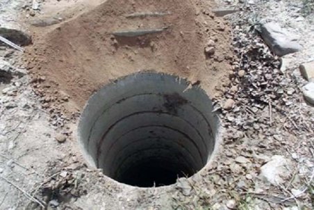 سیستان و بلوچستان| فرماندار سرباز: 12 حلقه چاه آب آشامیدنی سرباز کاملا خشک شد