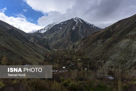 کرج| شهرستانک نگینی در میان کوه‌های سر به فلک کشیده البرز