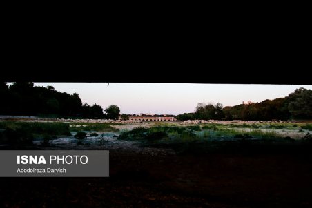 اصفهان| آب زاینده رود به باغات هم نمی‌رسد