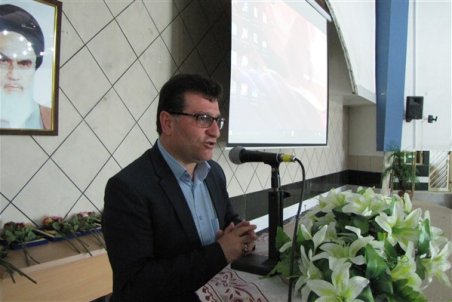 فارس| انسجام ملی و تکیه بر توان داخلی راه مبارزه با تحریم‌هاست