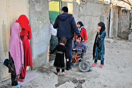 مهرورزی برای بی‌نشان‌های شهر