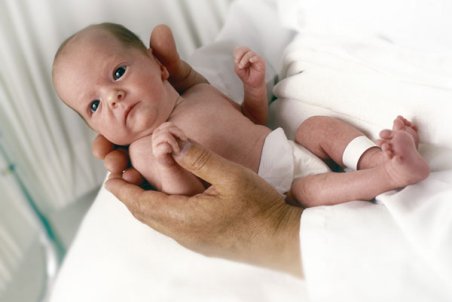 همدان| پیدا شدن نوزاد ربوده‌شده از بیمارستان