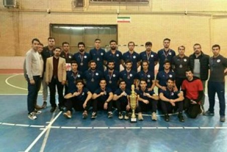 کرمانشاه| حمایت استاندار از تیم هندبال اسلام آباد غرب