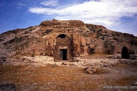 نفس های آتشکده «آذر جو» به شمار ه افتاد