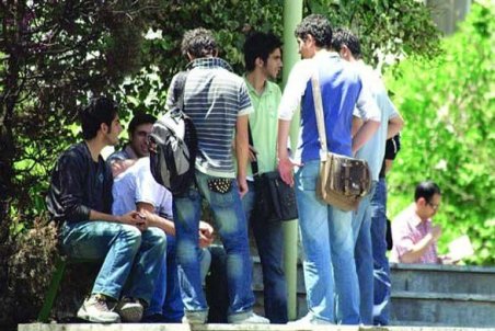 عمق بیکاری در جمعیت جوان