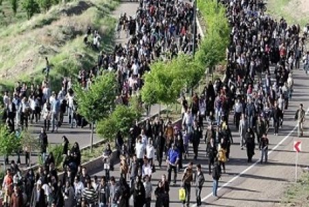 آذربایجان غربی| برگزاری همایش پیاده روی خانوادگی در سلماس