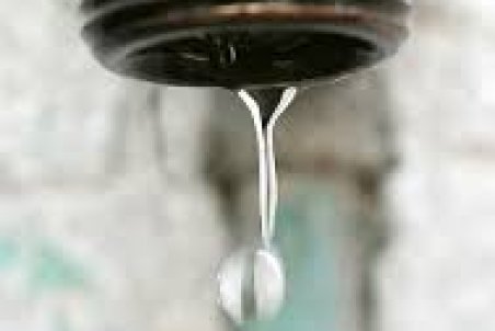 اصفهان| برداشت‌های بی‌رویه، عامل قطعی آب شرب اصفهان