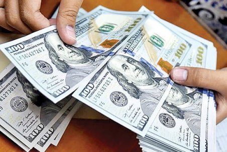 دولت «تصمیم» گرفت؛ دلار کوتاه می‌آید؟
