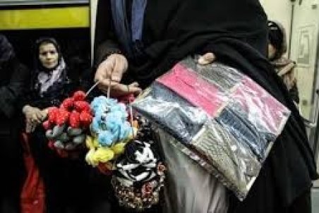 دست‌ها می‌فروشند؛ چشم‌ها نمی‌بینند