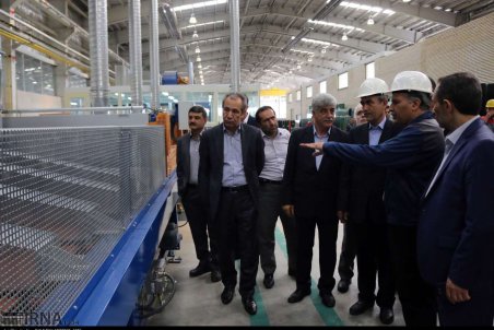 آذربایجان شرقی| دولت از شهرک‌های صنعتی خصوصی حمایت می‌کند