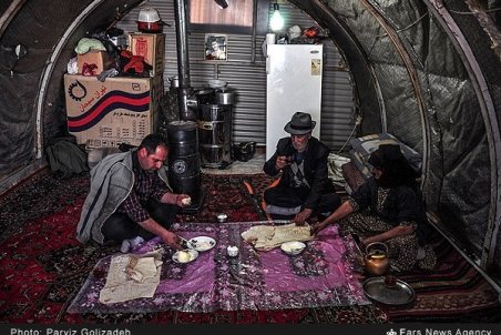 عمده مسأله مردم زلزله‌زده؛ ساخت‌وسازها