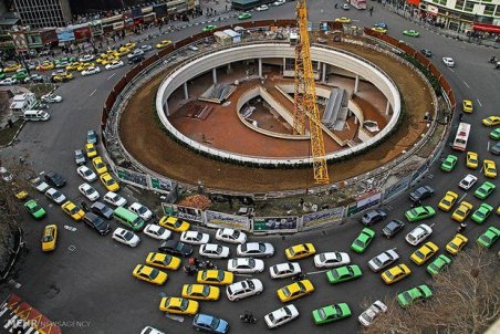 میدان‌های گمشده در چهارراه توسعه