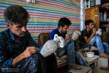 همدان| سفال لالجین زیر سایه چین