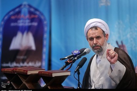 اصفهان| خیران اصفهانی به سمت حوزه فرهنگ و هنر سوق داده شوند