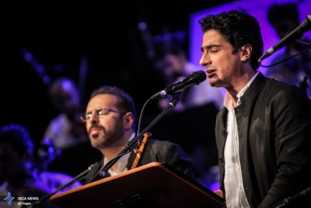 سياوش در گذر آتش