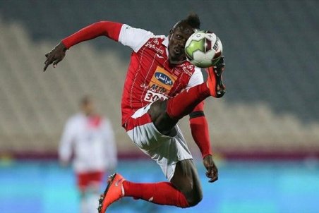 منشا: نمی‌توانم با نیمکت‌نشینی کنار بیایم